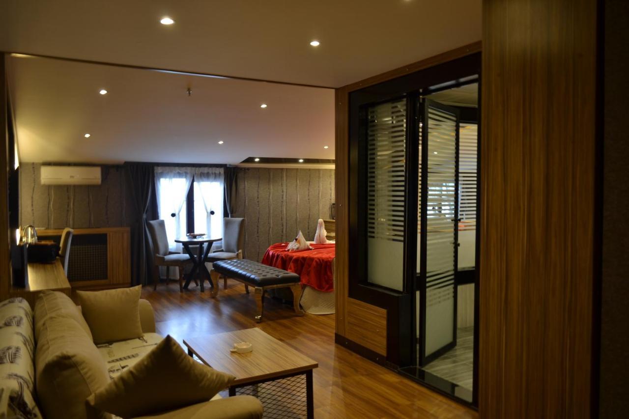 Gumus Palace Suites Istanbul Eksteriør billede
